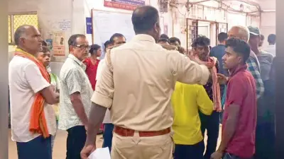 DHANBAD NEWS : हीरापुर की विवाहिता की मौत, मायके वालों ने लगाया जहर खिलाकर हत्या करने का आरोप, हंगामा