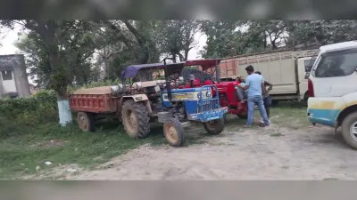 पुलिस ने बालू लोड तीन ट्रैक्टर किया जब्त