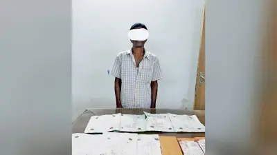 अत्याधुनिक हथियारों के साथ रंगेहाथ पकड़ा गया आर्म्स डीलर