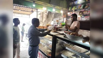 दुकानों में रखे दूषित खोवा व लड्डू को किया गया नष्ट