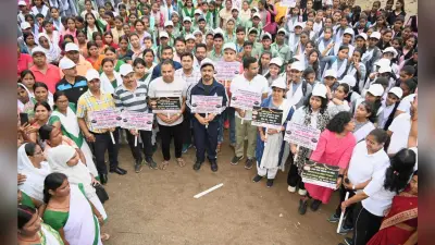 Giridih News:झंडा मैदान से निकला रन फॉर डेमोक्रेसी-रन फॉर वोट