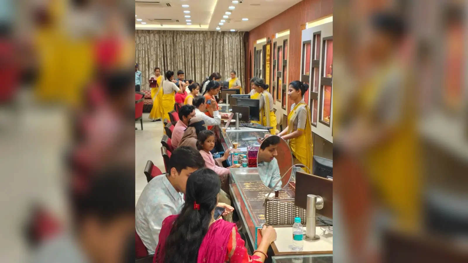 RANCHI NEWS : गुरु पुष्य नक्षत्र के योग में लगभग 68 करोड़ रुपये का कारोबार