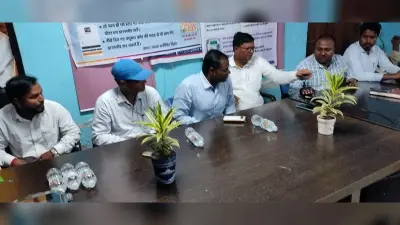 प्रखंड क्षेत्र में मनरेगा की धीमी रफ्तार पर डीडीसी ने जतायी नाराजगी, कर्मियों को दी सख्त हिदायत