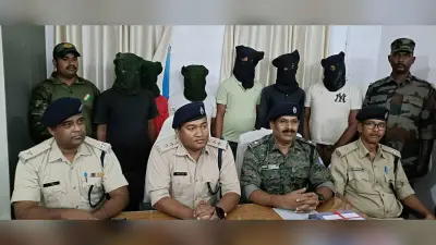 30 हजार रुपये नकद के साथ छह साइबर ठग गिरफ्तार, भेजे गये जेल