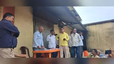 Giridih News:पीडीएस डीलरों ने किया बहिष्कार, अनाज देने पर मानें