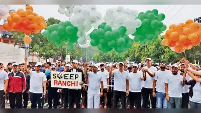 Ranchi News : रन फॉर चेंज- वोट फॉर द फ्यूचर के थीम पर लगायी दौड़