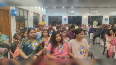 Dhanbad News:सेंट्रल बैंक ऑफ इंडिया की गजल संध्या झूमे लोग