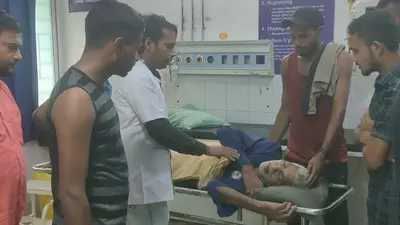 पोल पर चढ़कर बिजली ठीक कर रहे मिस्त्री को लगा करंट, गिरकर हुआ घायल, पटना रेफर