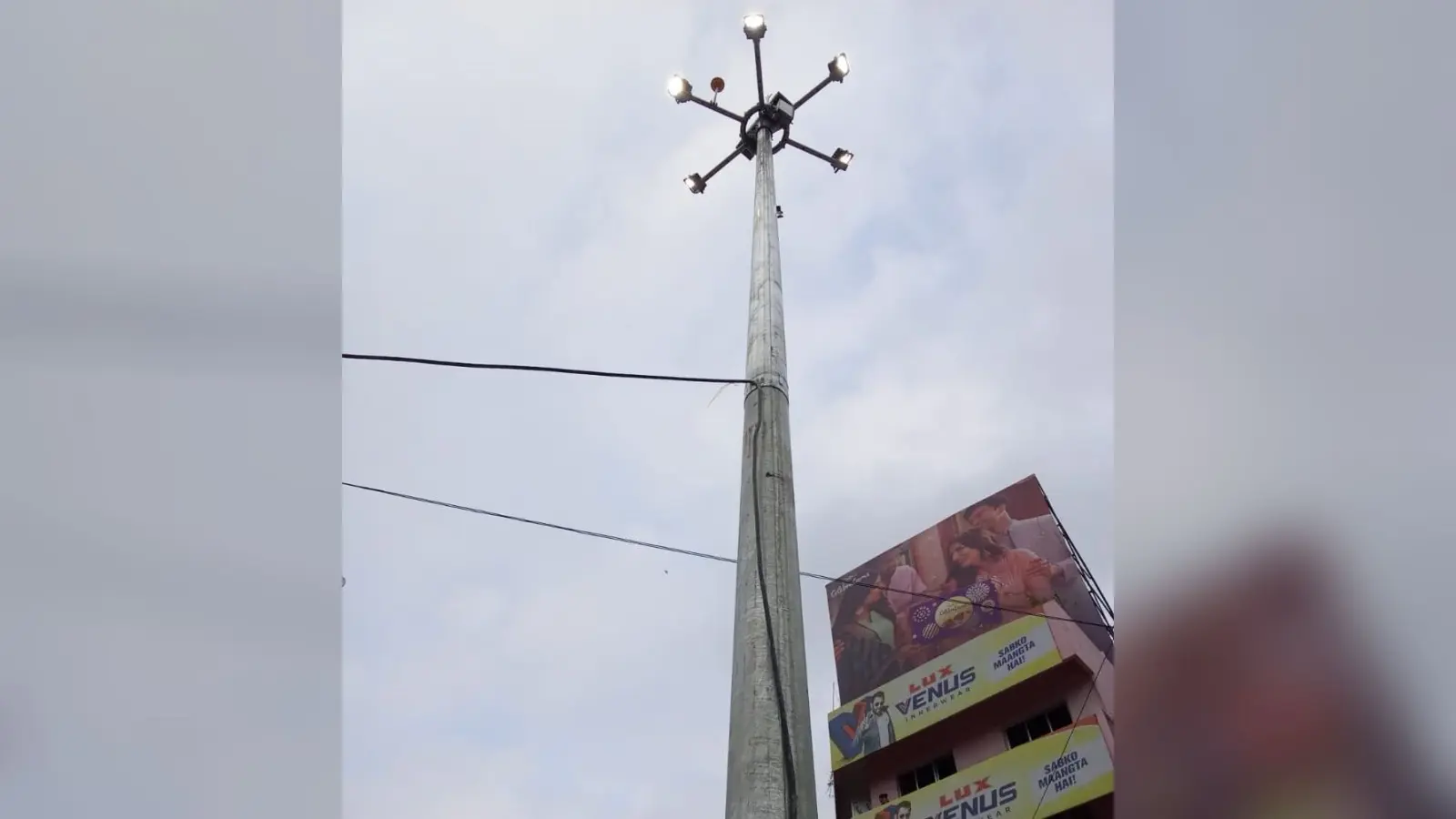 आठ हाइमास्ट लाइट चालू, छठ तक 12 और लगेंगी