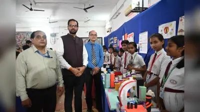 BOKARO NEWS: बच्चों की रचनात्मकता व शोध से देश का भविष्य होगा उज्जवल : सिंह