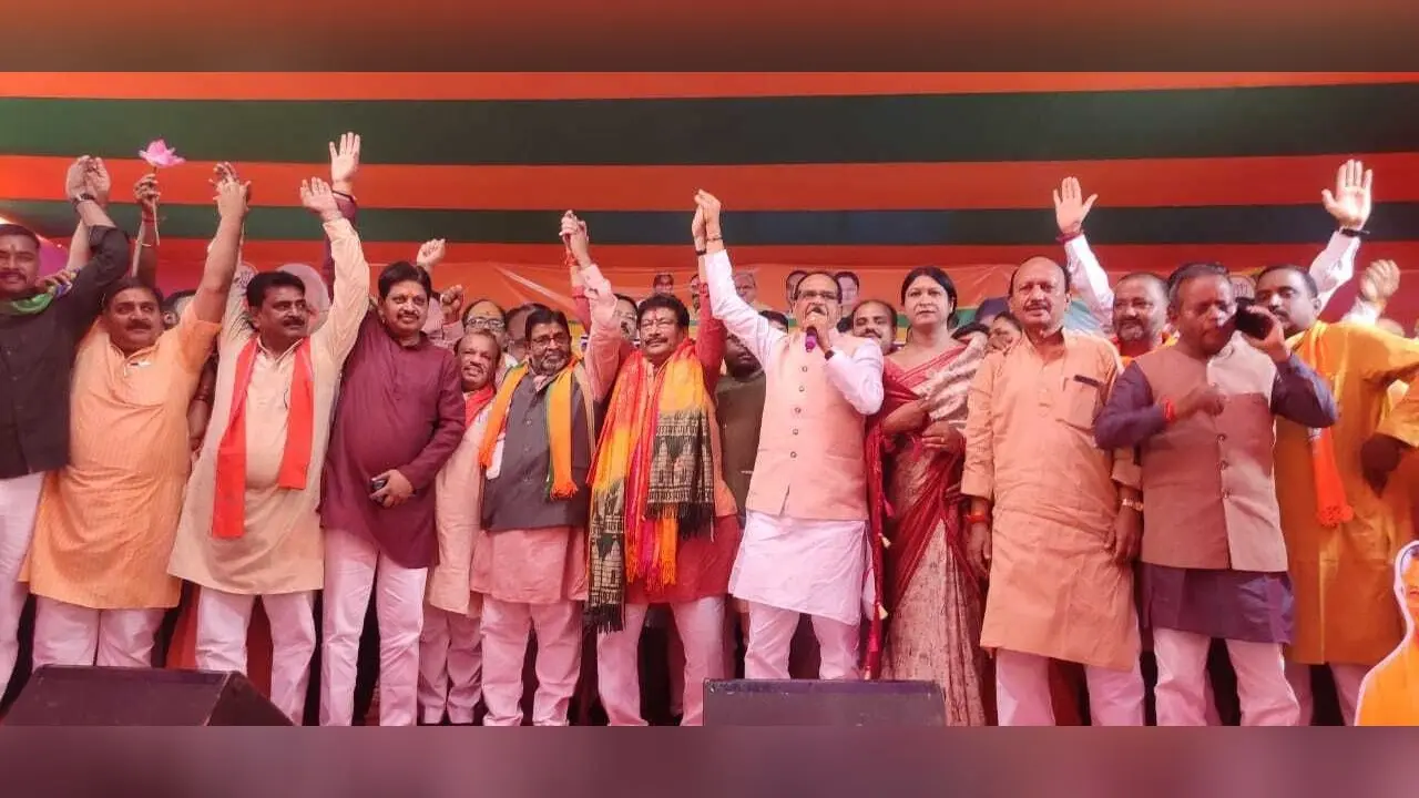 Giridih News:झामुमो-कांग्रेस के रहते झारखंड में नहीं आ सकती खुशहाली : शिवराज