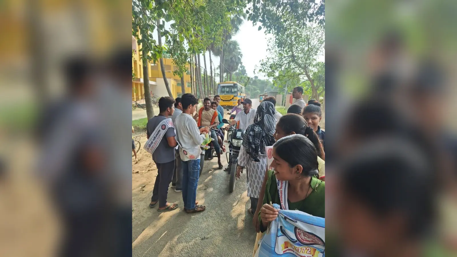 Samastipur News: सडकों पर अभियान चलाकर यातायात नियम के प्रति किया जागरूक
