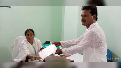 नाला विस से वीरेंद्र मंडल, मुश्ताक समेत छह व जामताड़ा विस से आठ प्रत्याशियों ने भरा पर्चा