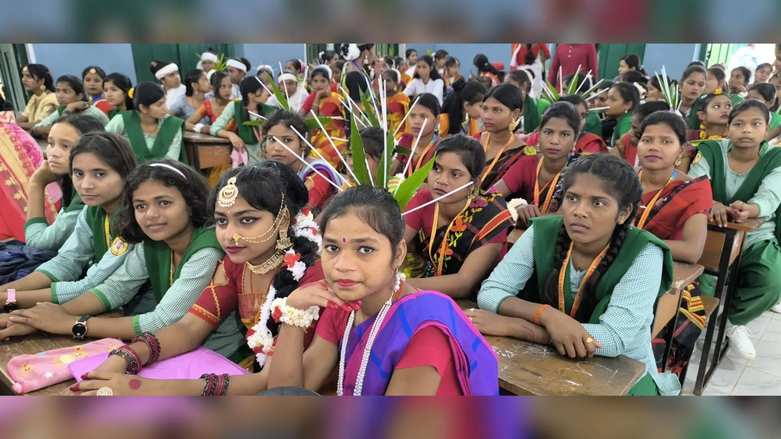Giridih News: सर जेसी बोस सीएम बालिका उवि की शादिया परवीन की टीम प्रथम