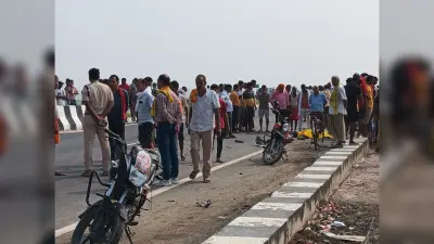 इनोवा कार ने बाइक से स्कूल जा रहे दो शिक्षकों को मारी ठोकर, गयी जान