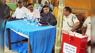 भटोत्तर में हुई शांति समिति की बैठक