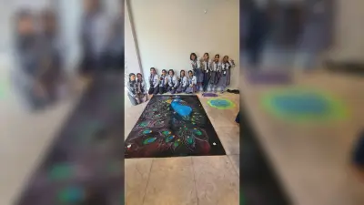 रंगोली प्रतियोगिता में द्रोण हाउस रहा प्रथम