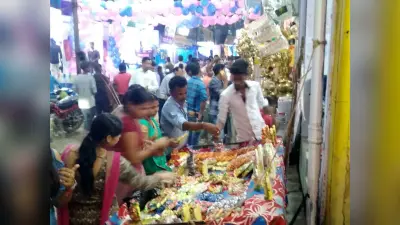 दीपावली और काली पूजा आज, देर रात खुलेगा मंदिर का पट