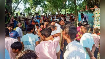 hajipur news. बकरी फार्म में लटका मिला युवक का शव