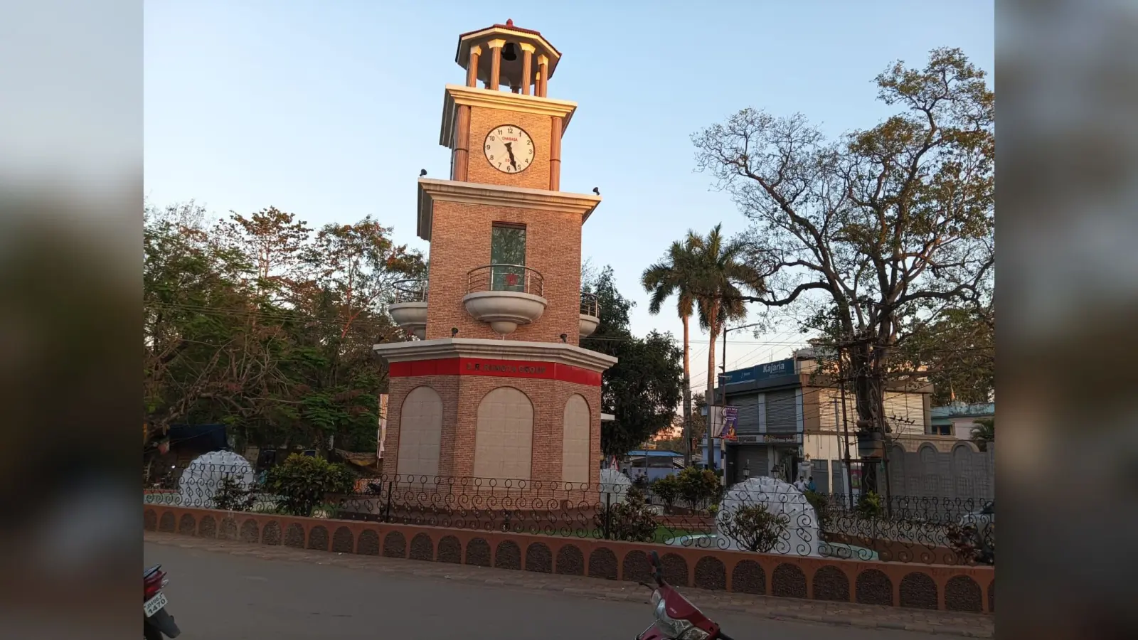 Chaibasa News : करंट लगने से चोड़ारप्पा के मजदूर की प्रयागराज में मौत