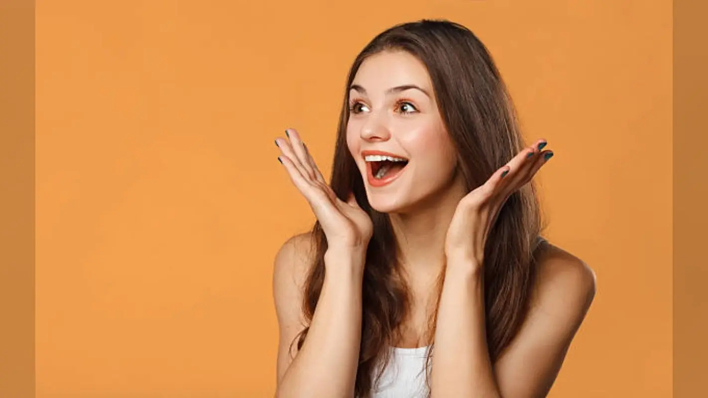Skin Care Tips: खूबसूरती की तारीफ करते नहीं थकेगी दुनिया, सोने से पहले चेहरे पर लगाएं ये चीजें
