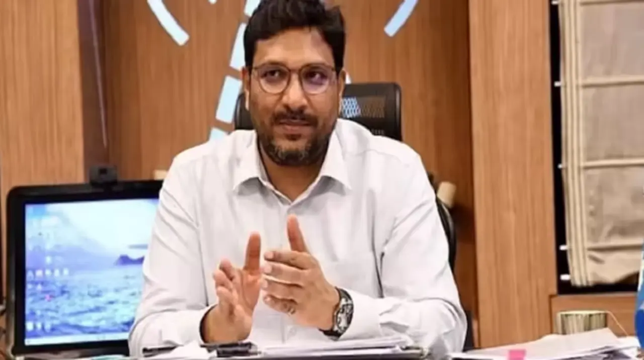 कब से हैं सांठगांठ, दिल्ली में मकान क्यों दिया, संजीव हंस मामले में ठेकेदार से इडी ने पूछा
