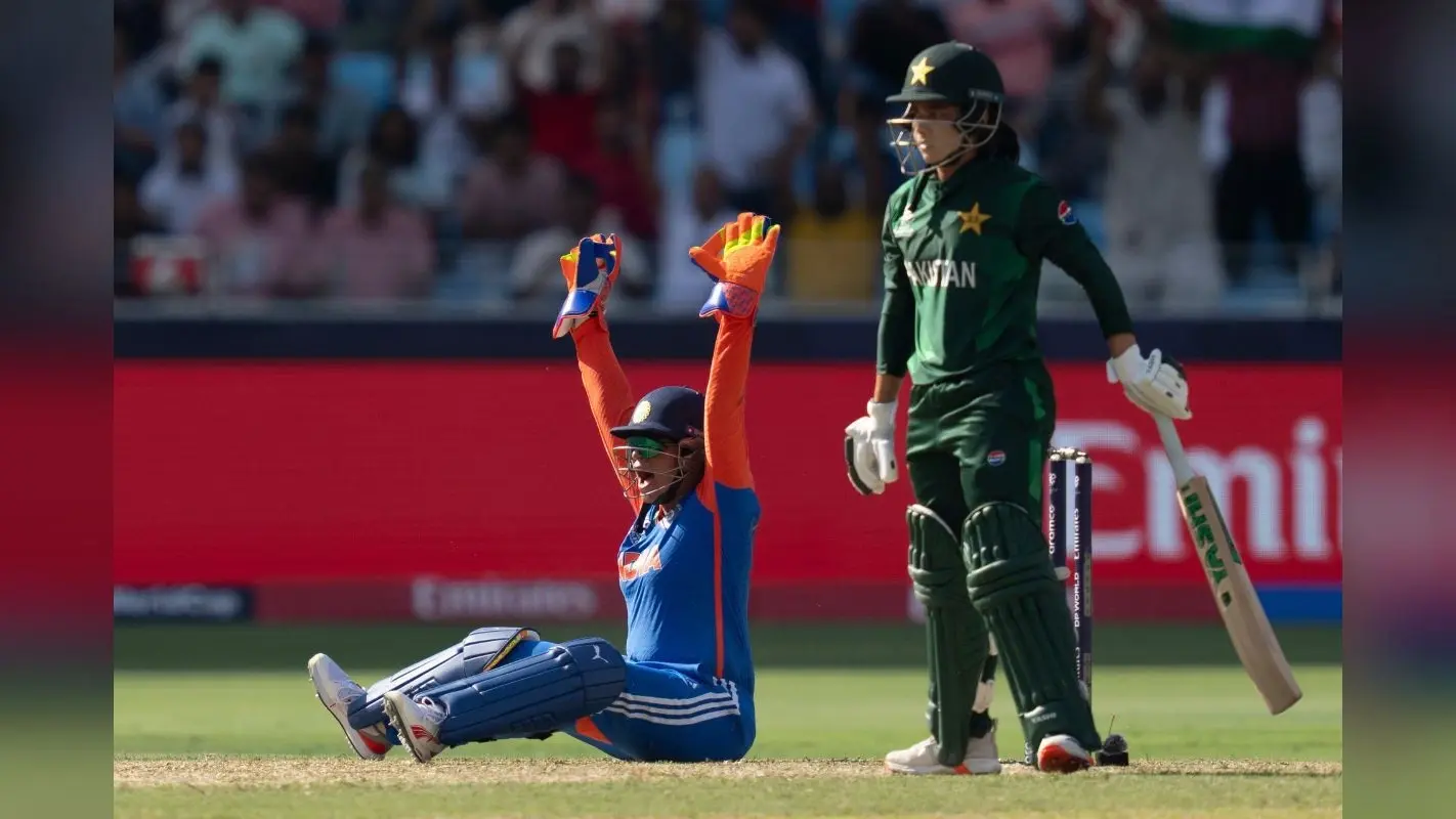 ICC Womens T20 World Cup: भारत ने पाकिस्तान को 6 विकेट से रौंदा, गेंदबाजों के बाद बल्लेबाजों का जलवा