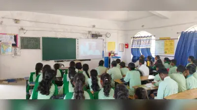 Kodarma Assembly Election: तेजस्वी यादव ने बीजेपी पर किया जोरदार हमला, कहा- झारखंड को कर दिया बदहाल