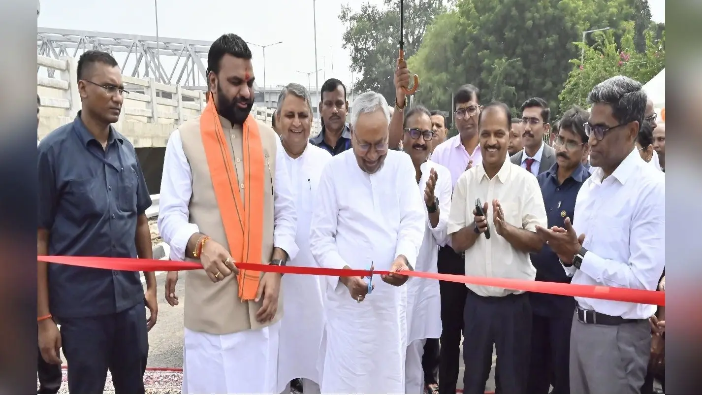 JP Ganga Path: जेपी गंगा पथ से जुड़ा अशोक राजपथ, 1 घंटे की दूरी अब 10 मिनट में होगी तय