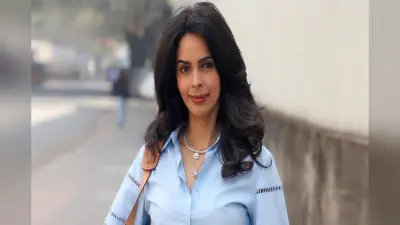 Mallika Sherawat: मल्लिका शेरावत ने किया खुलासा, एक पॉपुलर एक्टर रात में उनके बेडरूम में घुसने की कोशिश