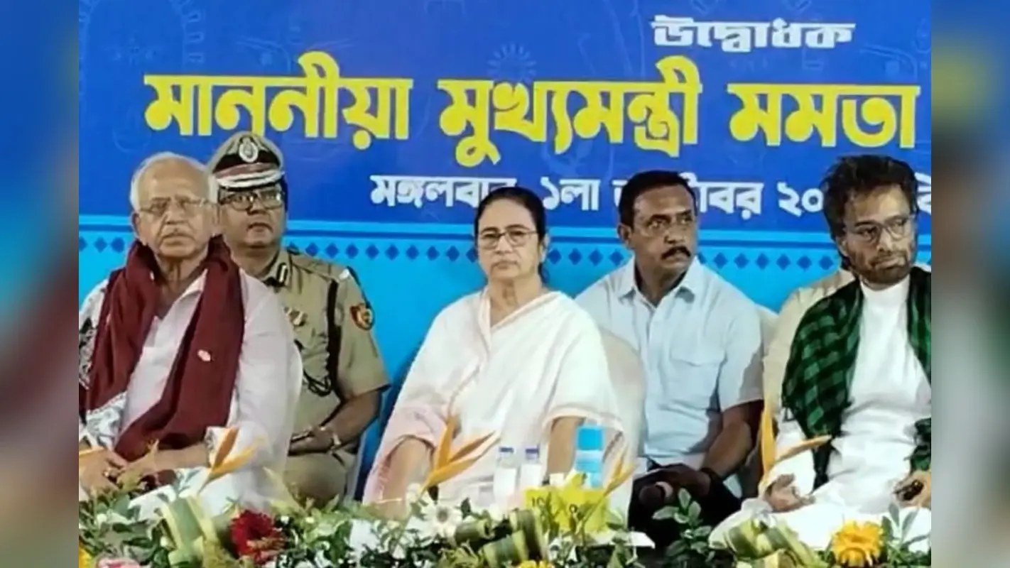 Mamata Banerjee : ममता बनर्जी बंगाल में बाढ़ प्रभावित इलाकों को लेकर चिंतित, फिर डीवीसी पर साधा निशाना