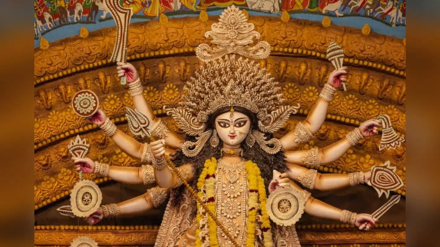 Durga Puja: भगवान राम का नवरात्रि में मां दुर्गा की पूजा, भक्ति और विजय का अद्भुत रहस्य