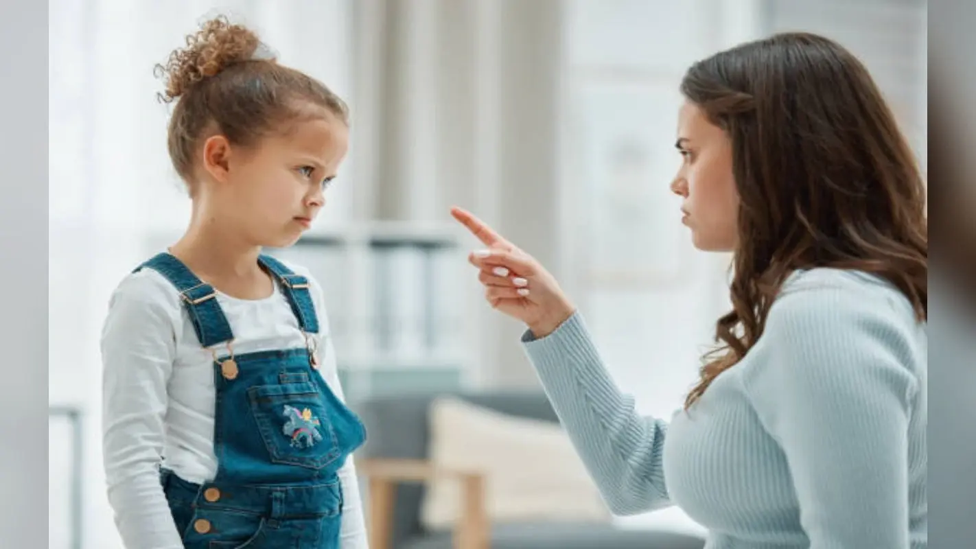 Parenting Tips: इस तरह से अपने किशोर में डालें अनुशाशन की आदत, जानें क्या है तरीका