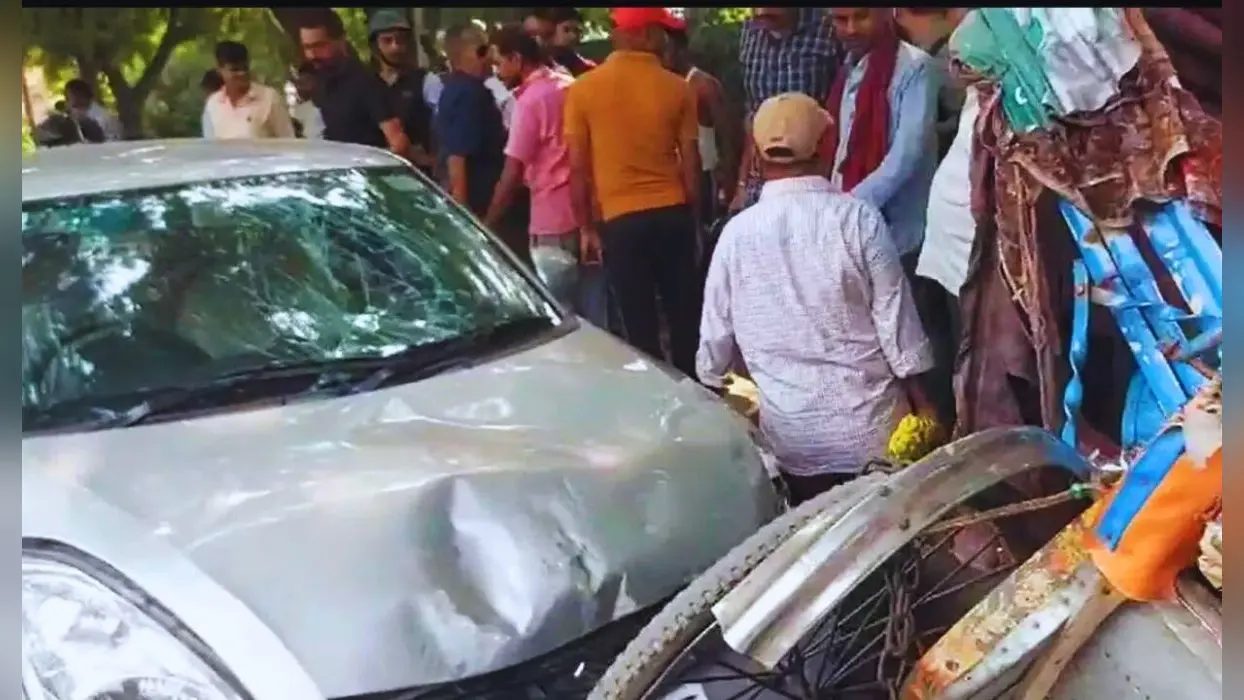 Road Accident: पटना में दर्दनाक सड़क हादसा, अनियंत्रित कार ने कई लोगों को कुचला, सभी की हालत गंभीर