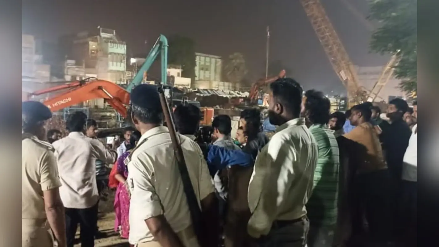 Patna Metro निर्माण हादसे पर सीएम नीतीश ने जताया दुःख, दिए जांच के आदेश