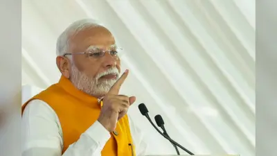 PM Modi on Congress: चुनावी गारंटी स्कीम पर पीएम मोदी का कांग्रेस पर हमला, कहा- झूठे वादे करना आसान, निभाना मुश्किल