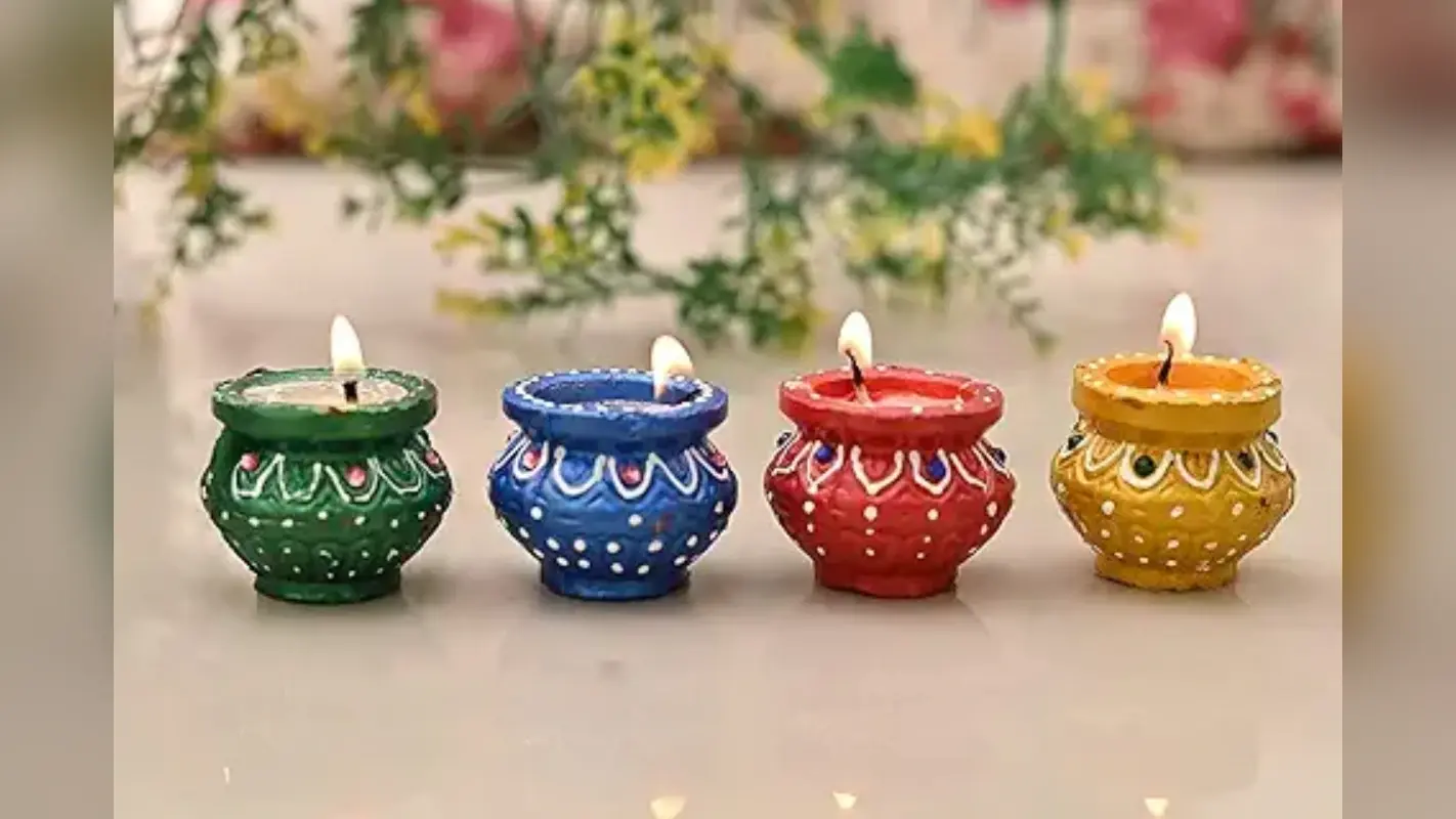 Mitti ka Karwa on Karwa Chauth: करवाचौथ पर मिट्टी के करवे से दें चंद्रदेव को अर्घ्य