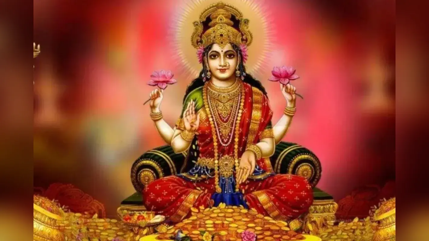 Vastu Tips: घर में ये 10 चीजें लाएं, जिससे बनी रहे मां लक्ष्मी की कृपा और धन-समृद्धि