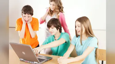 Parenting Tips: क्या कर रहा है आपका बच्चा? ट्रुथ और डेयर गेम, झूठ और गालियों का बढ़ता खतरनाक फैशन