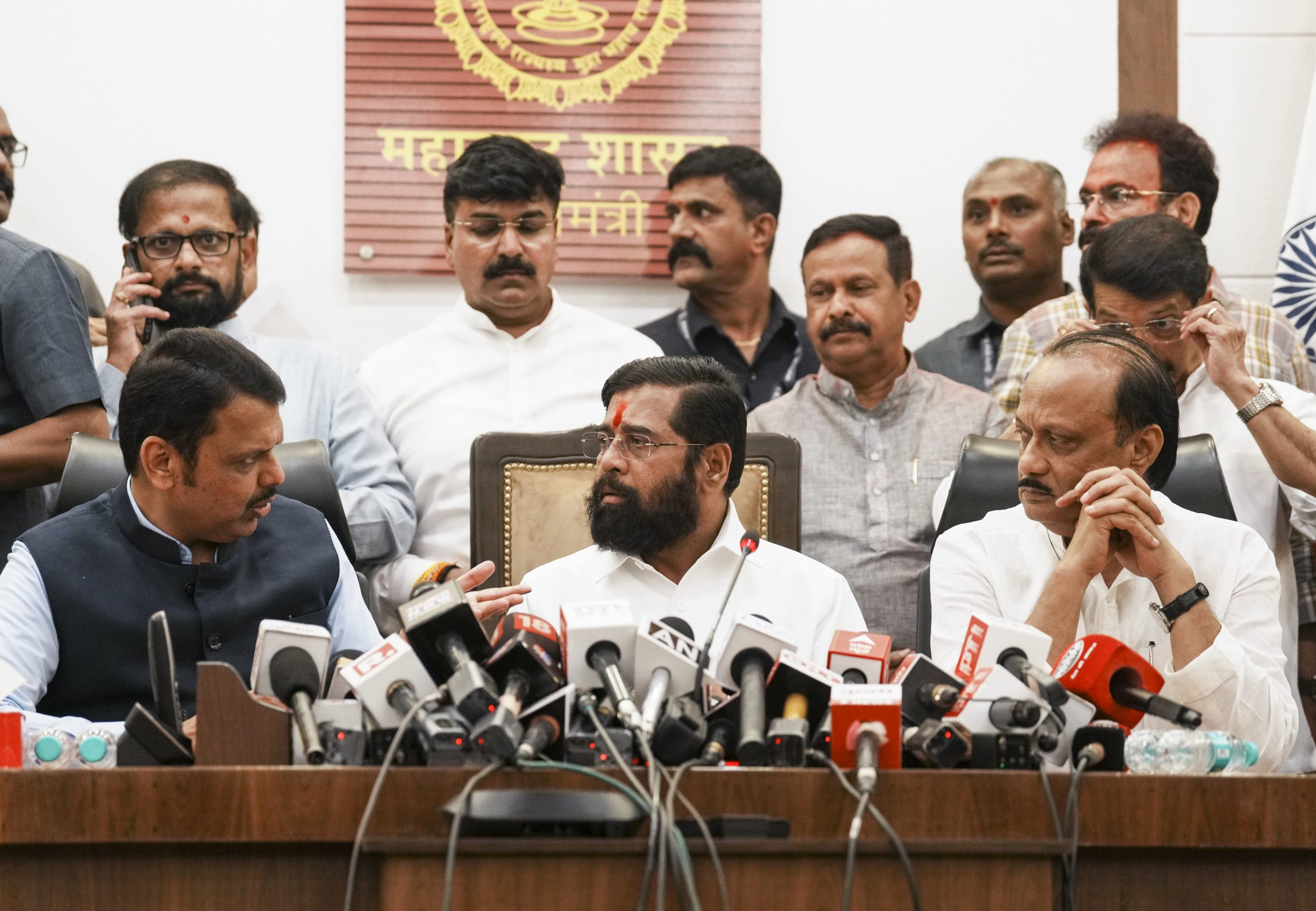 Maharashtra News: महाराष्ट्र का अगला सीएम कौन? आज दिल्ली में होगी अहम बैठक, इस नाम पर लग सकती है मुहर