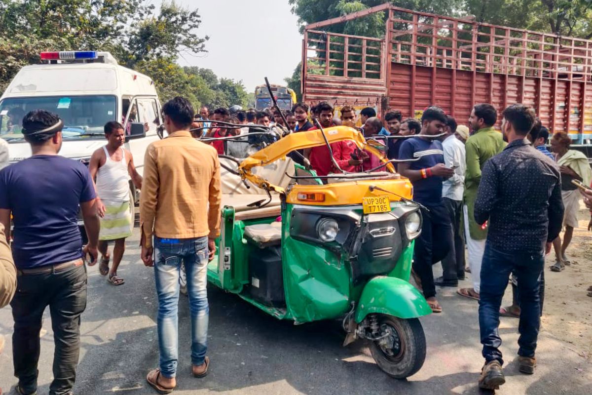 Hardoi Road Accident: हरदोई में भीषण सड़क हादसा, 11 की मौत, PM और CM ने मुआवजे की घोषणा की