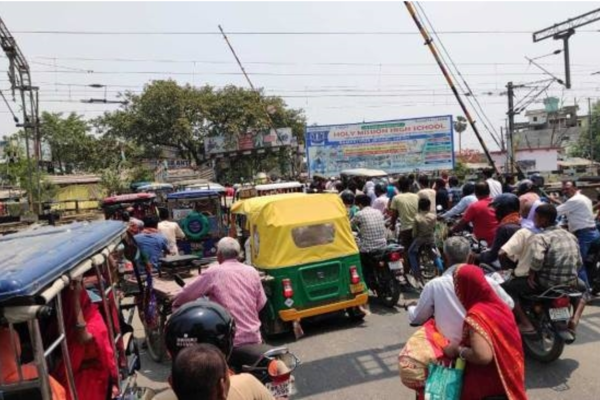Muzaffarpur News: गोबरसही गुमटी बंद करने के दौरान नोकझोंक, छात्रा को लगी चोट