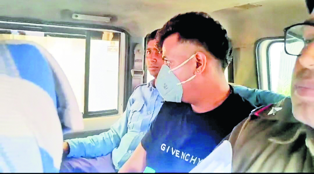 तालाब भराई में दबंग प्रोमोटर विल्सन गिरफ्तार