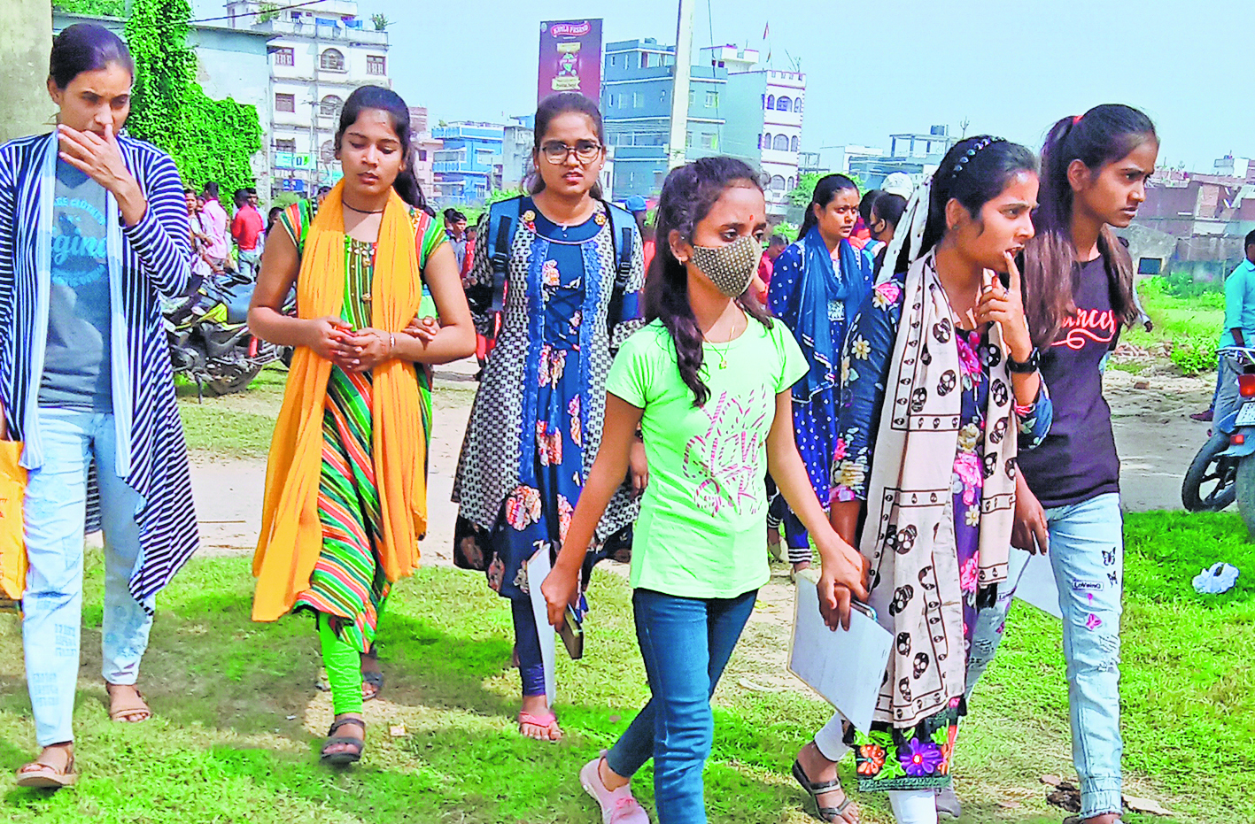 Chhapra News : स्नातक पार्ट टू का परीक्षा फार्म भरने की प्रक्रिया क्लोज