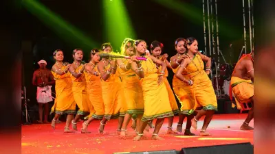 Jharkhand News : खेत-खलियान, नदी, जंगल व पर्वत पर आधारित गीतों व नृत्यों से सजी शाम