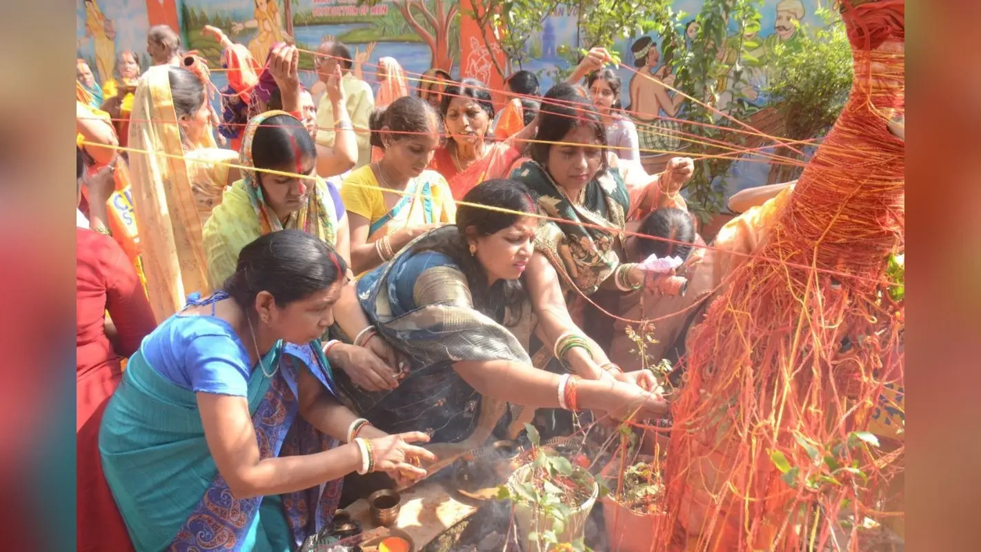 Akshay Navami 2024: अक्षय नवमी पर मां जगधात्री की पूजा, आंवला पेड़ की आराधना कर मांगा आशीष