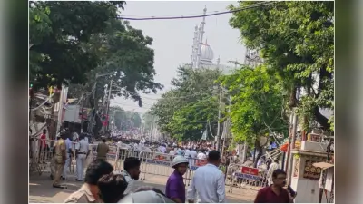 Kolkata Crime News : नारकेलडांगा में आखिर किस बात पर हुआ हंगामा, पुलिस ने दिया ये बयान