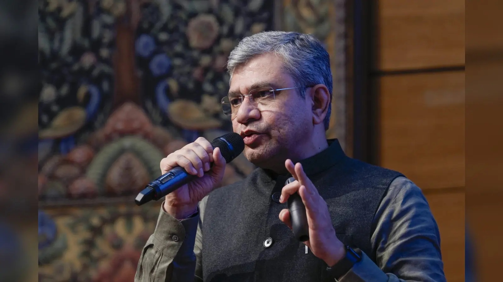 Cabinet Decision PAN 2.0: केंद्र सरकार ने दी PAN 2.0 और दो पनबिजली परियोजनाओं को मंजूरी, जानिए कैबिनेट के अहम फैसले