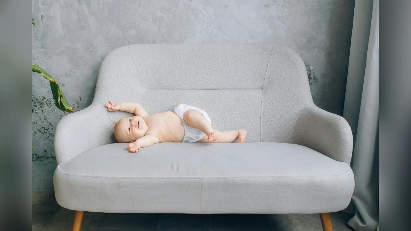 Baby Names: प्राणों से प्यारे बेटे के लिए कर रहे यूनिक और मॉडर्न नाम की तलाश? डालें इस लिस्ट पर एक नजर