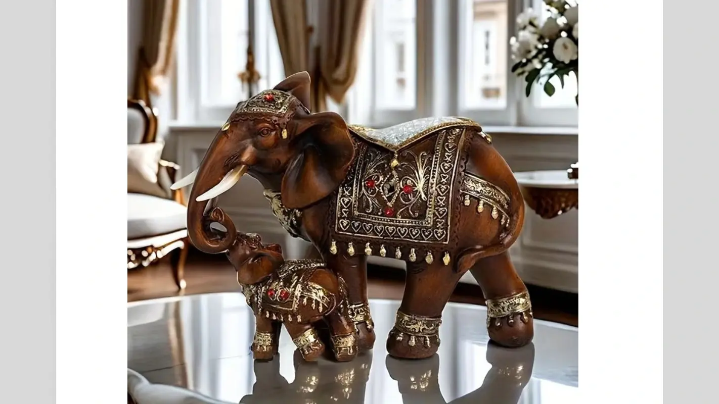 Elephant Sculpture Vastu Benefits: घर पर हाथी की मूर्ति रखने से आती है पारिवारिक सुख-समृद्धि